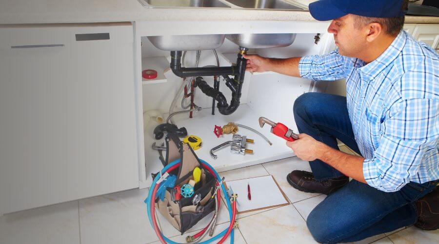 Professional septic pumping service in House, NM